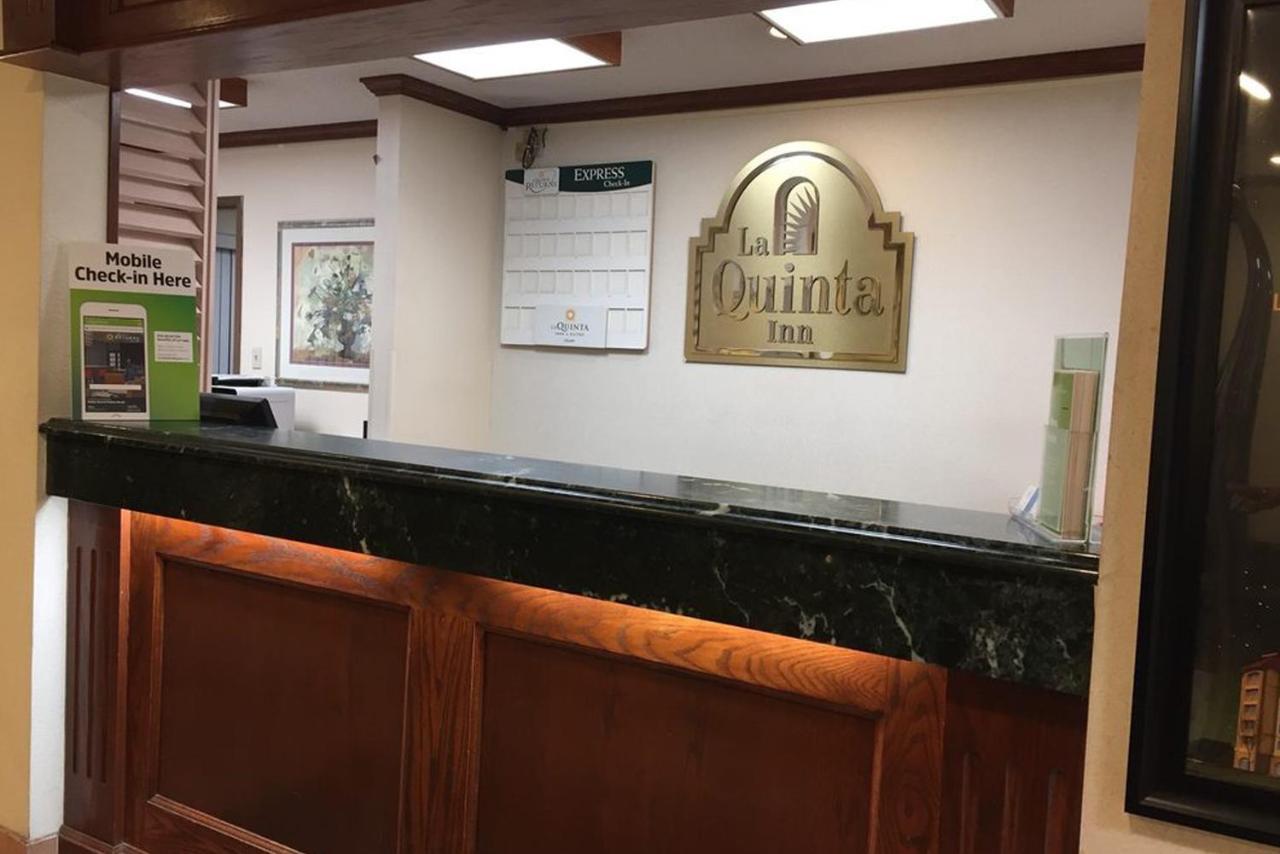 La Quinta Inn By Wyndham Indianapolis East-Post Drive Exterior photo