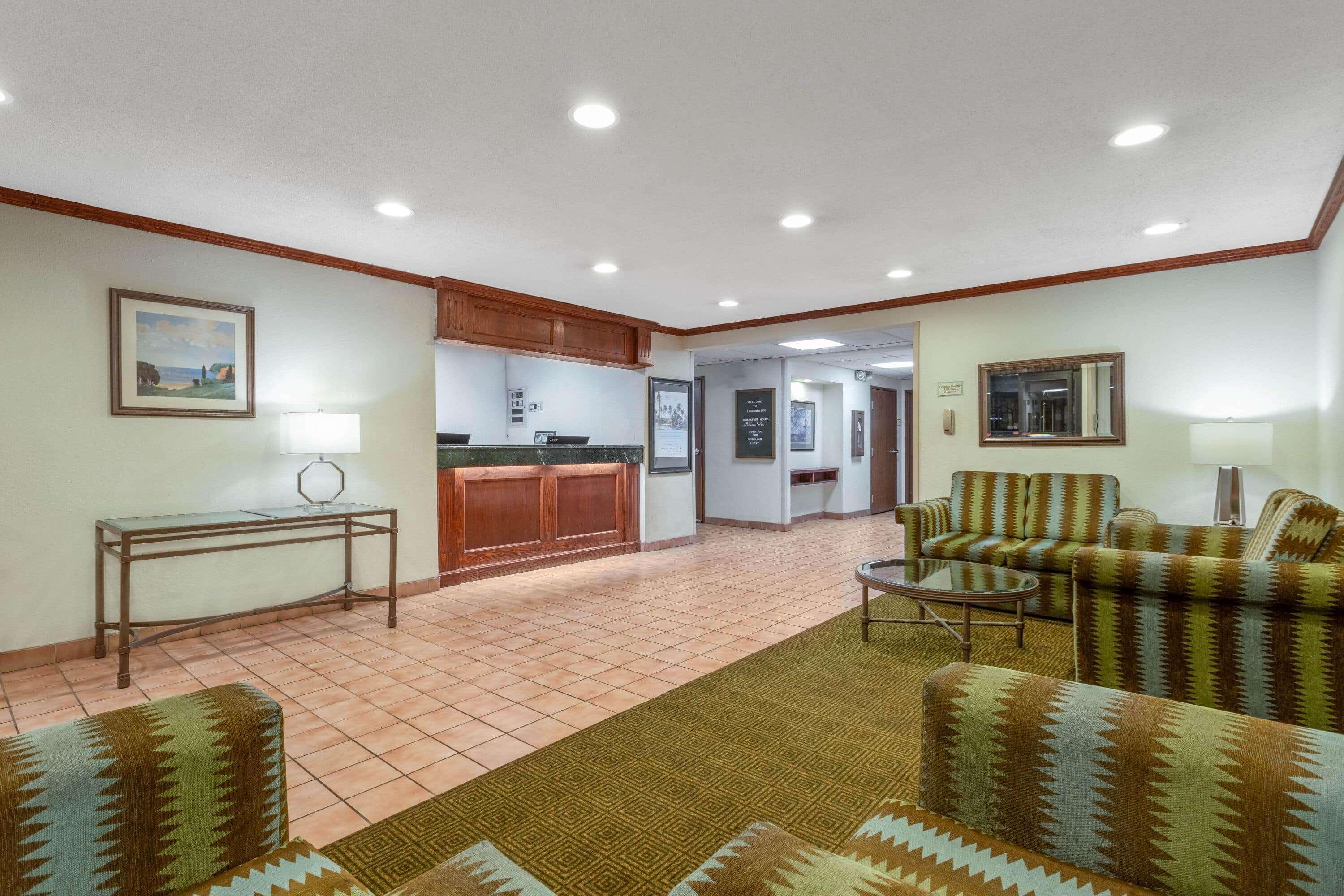 La Quinta Inn By Wyndham Indianapolis East-Post Drive Exterior photo