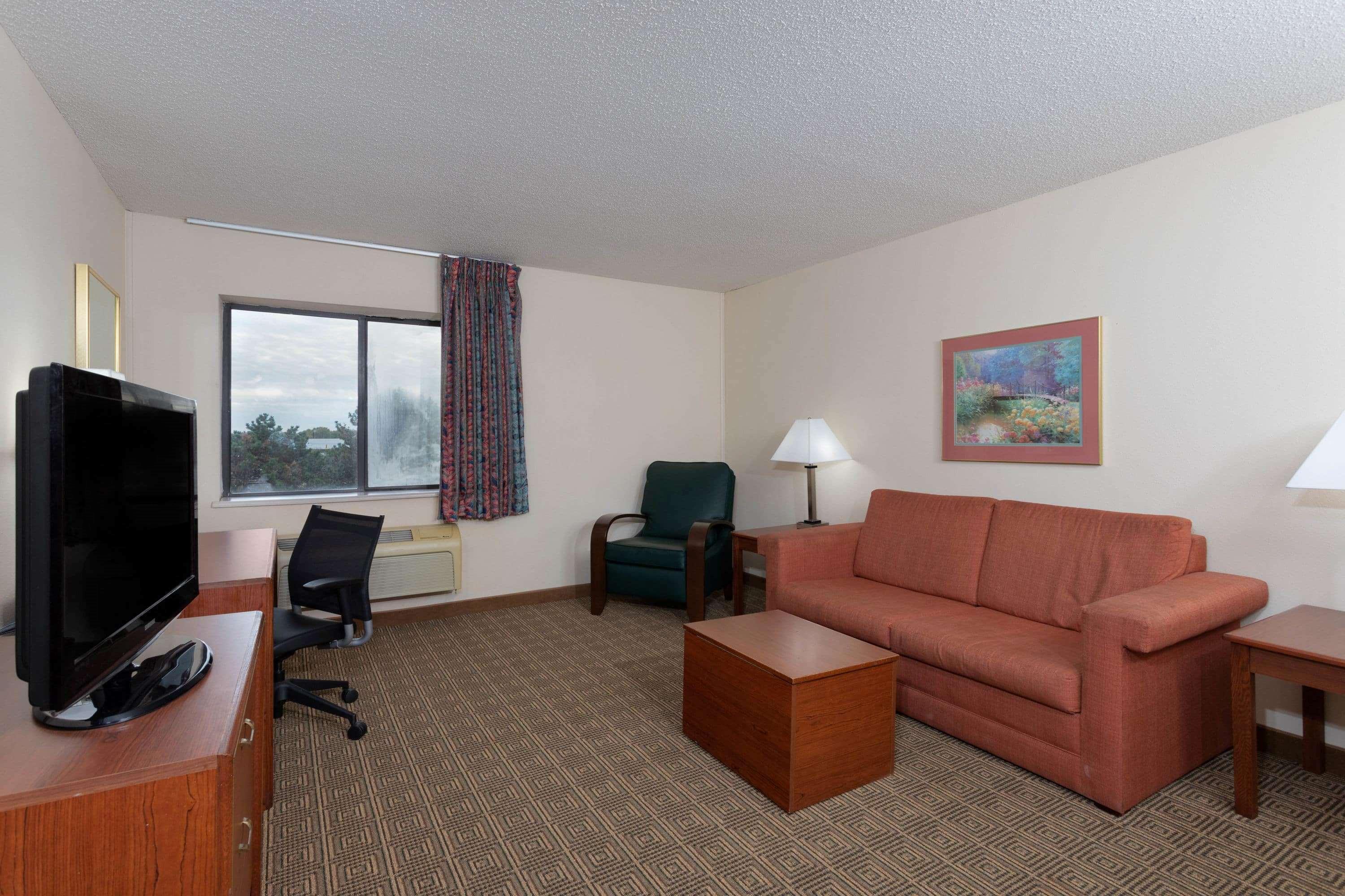 La Quinta Inn By Wyndham Indianapolis East-Post Drive Exterior photo